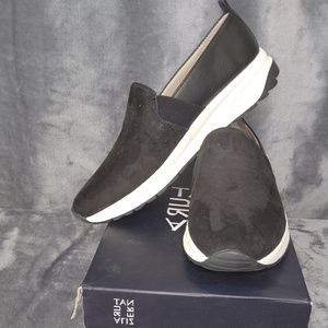 Naturalizer Norine Black Suede and Leather Slip On Sneaker